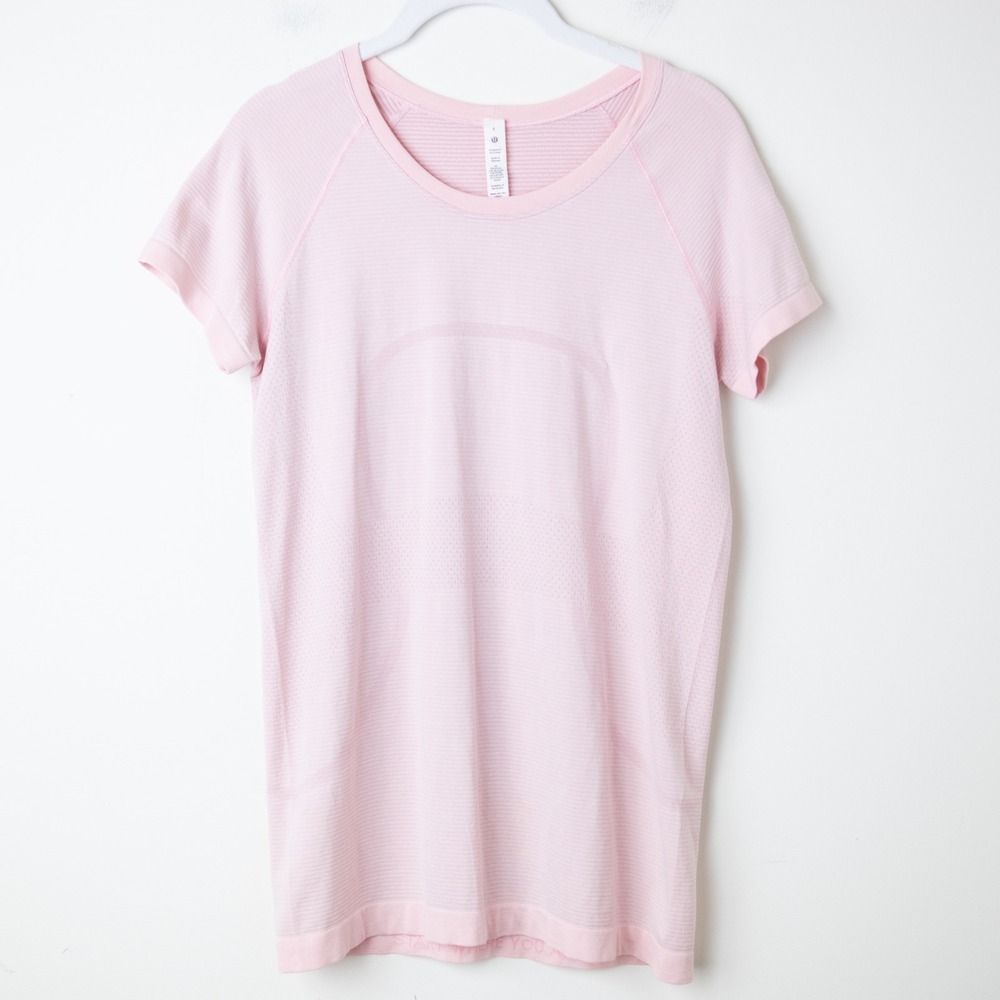 Lululemon Swiftly Tech Short Sleeve 2.0 Women Size 8 Pink Seamless Workout Top